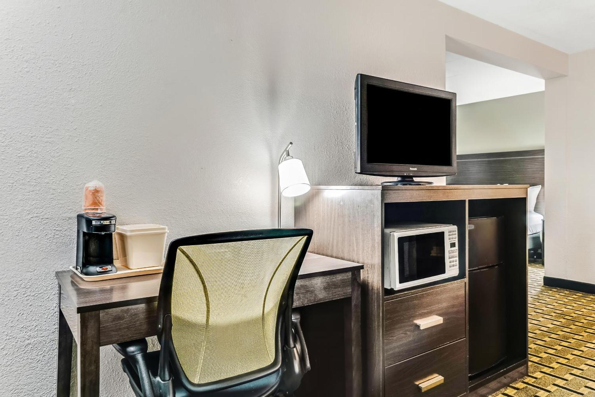 Quality Inn Detroit Downtown Екстер'єр фото