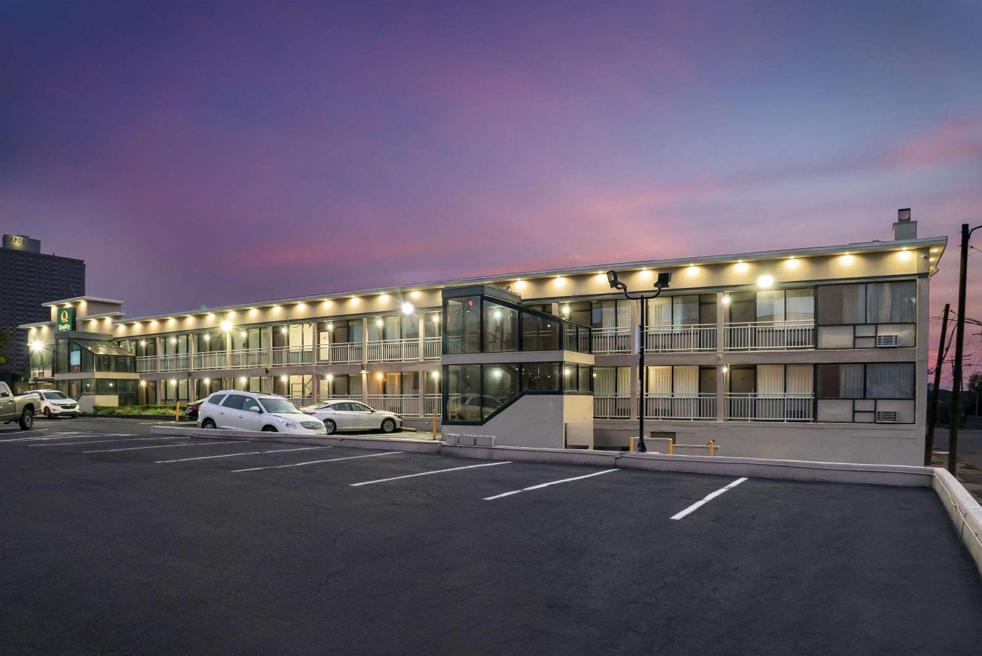 Quality Inn Detroit Downtown Екстер'єр фото