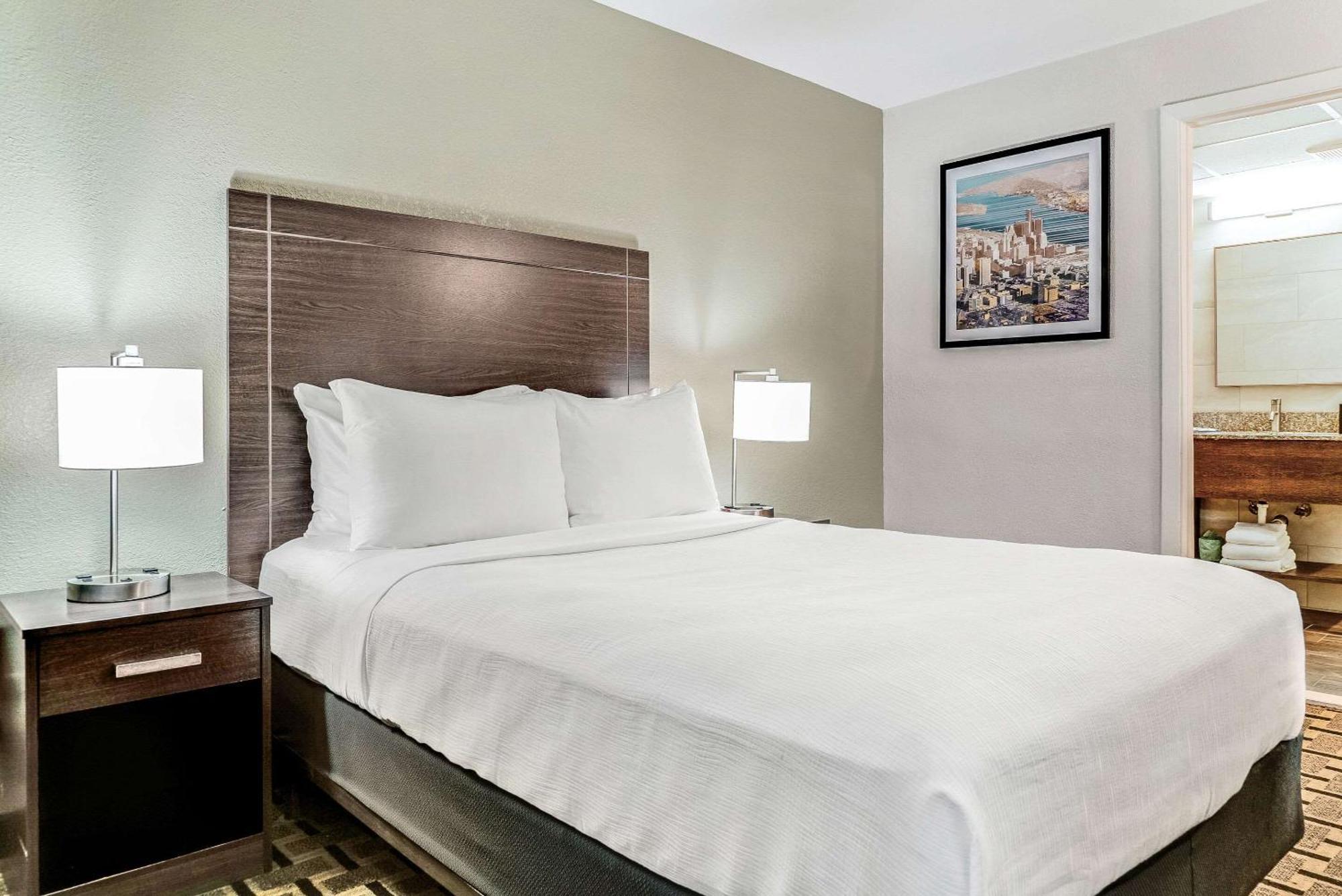 Quality Inn Detroit Downtown Екстер'єр фото