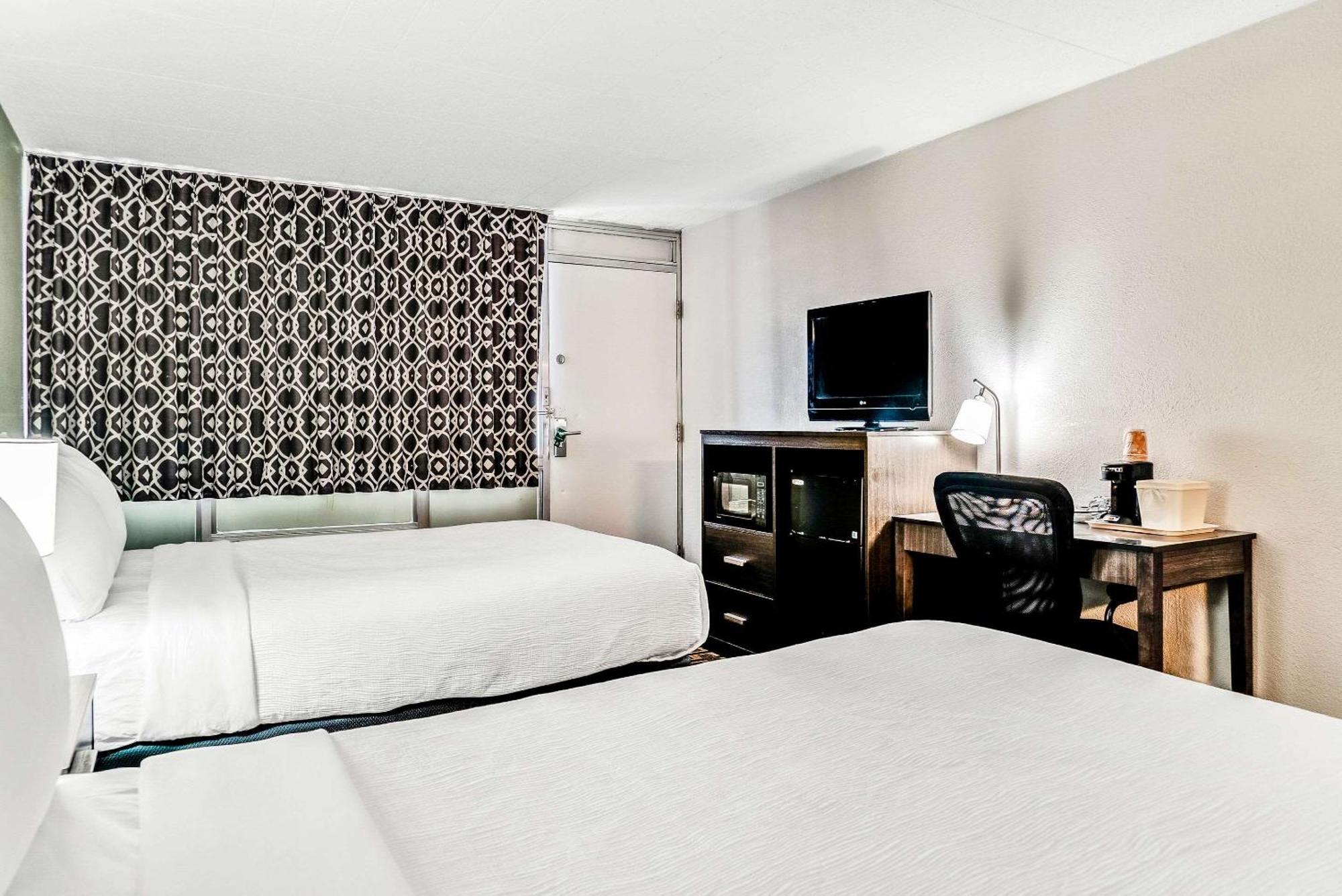Quality Inn Detroit Downtown Екстер'єр фото